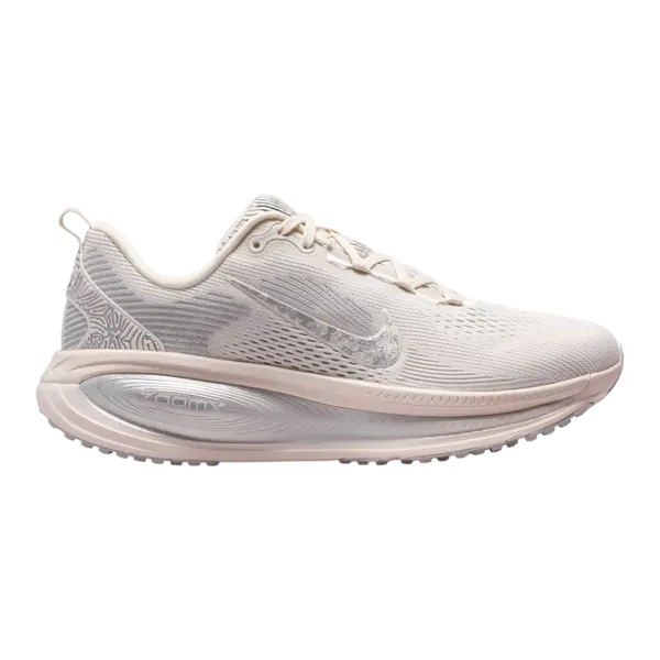 nike W NIKE VOMERO 18 SE - PHANTOM/SUMMIT WHITE-GREY FOG-MTLC SILVER IM8330-001